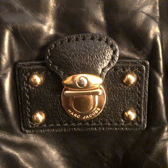 MARC JACOBS
Leather Mix Quilted East-West Tote Bag - Picture 4 of 8